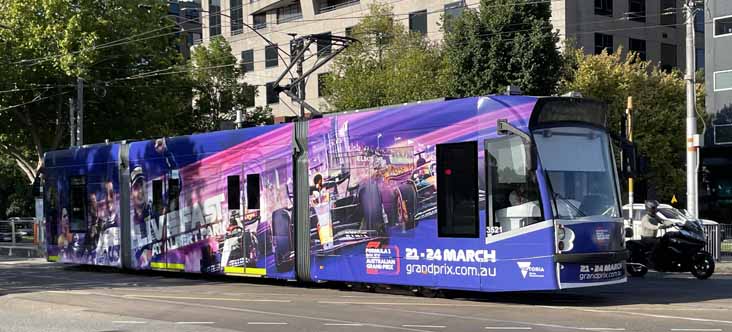 Yarra Trams Siemens Combino 3521 Grand Prix